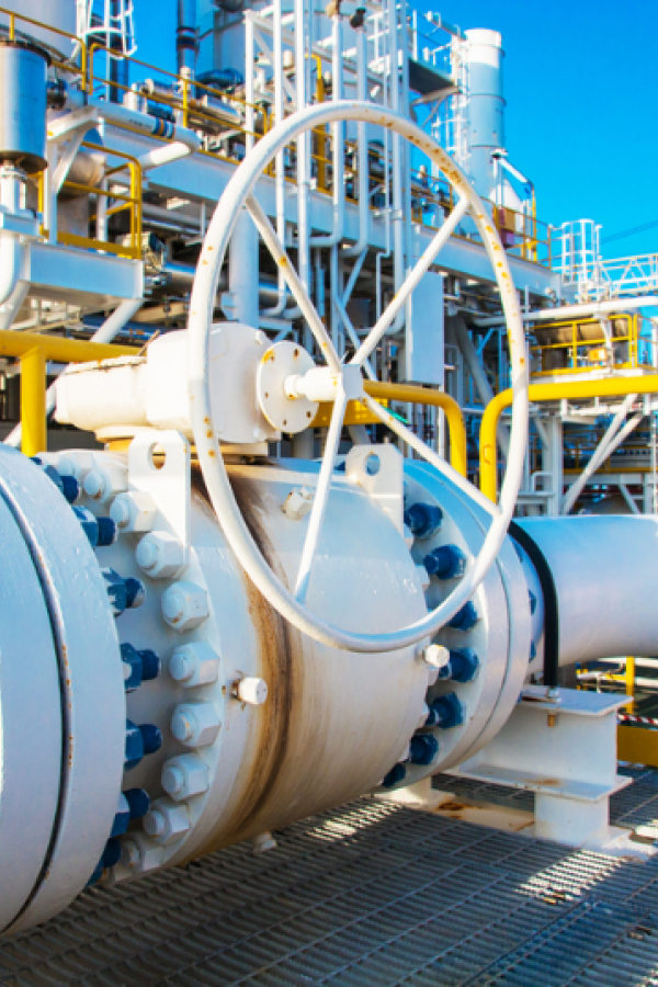 Image of a central processing plant for water and wastewater